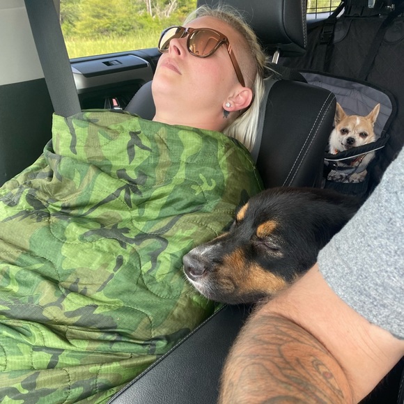 Meet your Posher, Cj - Picture 8 of 8